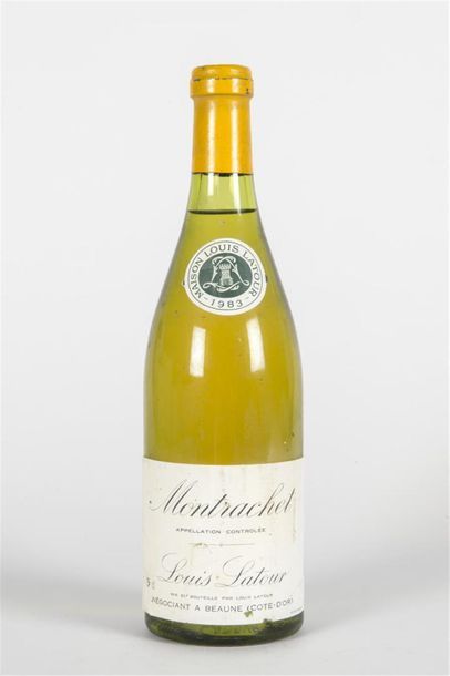 null 1 B MONTRACHET (Grand Cru) 2 cm; e.a; quelques marques capsule; aspect limpide...