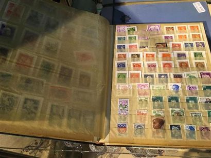 null Album de timbres français modernes blocs de quatre datés et non oblitérés