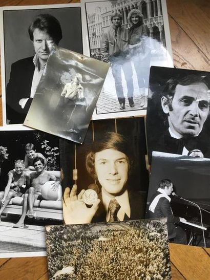 null Pochette Chanteurs années 80 : 8 photos (aznavour, gainsbourg, ). Petits formats,...