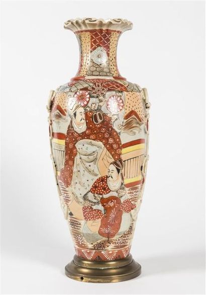 null Japon vase balustre en porcelaine
H : 63cm