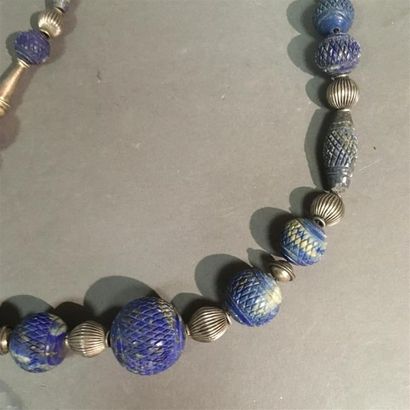 null Collier en lapis lazzuli et argent