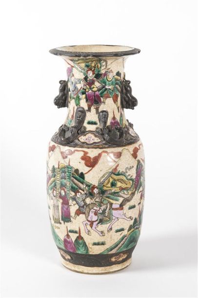 null Nankin vase en porcelaine 
19ème siècle
H : 36 cm