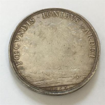 null LOUIS XIV MEDAILLE en ARGENT de WARIN 1660 ,53,1 mm de diametre (frappe ancienne)...
