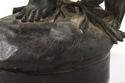null Antonin MERCIE (1845- 1916)
Gloria victis,
Importante épreuve en bronze patinée...