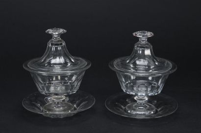 null Paire de compotiers en verre taillé
19ème siècle
H : 25 cm