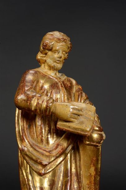 null Saint Luc, sujet en bois doré et sculpté
18ème siècle
H : 35 
L : 12, 5 cm