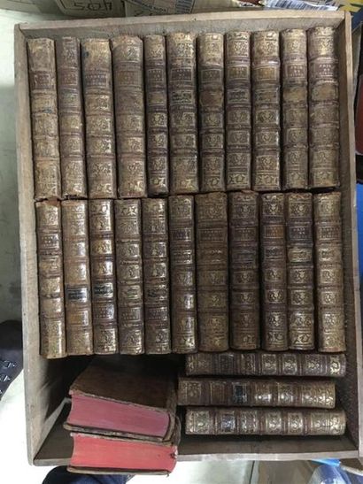 null Une caisse de livres de médecines 18ème 27 volumes (prix de chirurgie, académie...