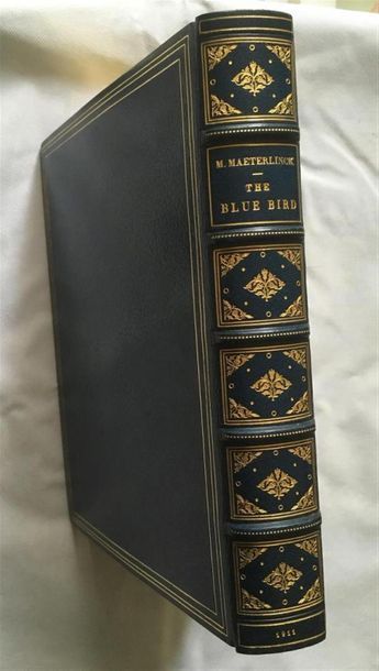 null MAETERLINCK (Maurice). The Blue Bird. A Fairy Play in Six Acts. New-York, Dodd,...