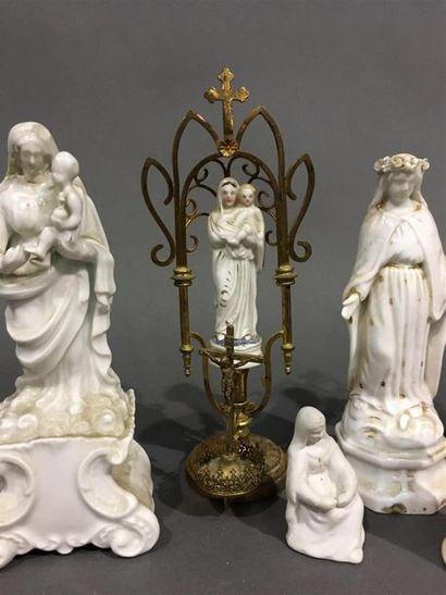 null Lot de statuettes en porcelaine dont Vierge, anges
H Vierge à l'enfant : 23.5...
