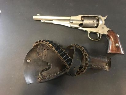null Revolver Remington conversion calibre 38 Rimfire
étui d'origine, beau marquage
très...