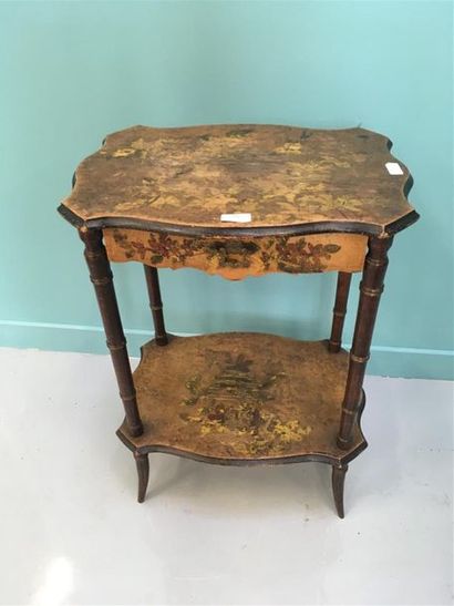 null Table de salon Napoléon III
H : 72 cm
50 x 36 cm