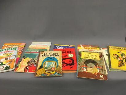 Lot de 13 albums de bande dessinée dont Tintin,...