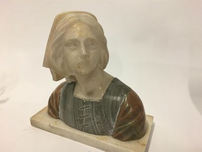 null G BEJI
Buste de jeune femme en marbre et marbre de couleur 
H: 23 L: 23 cm