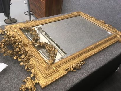 null Miroir en stuc doré Epoque Napoléon III
 H : 150- L : 93 cm