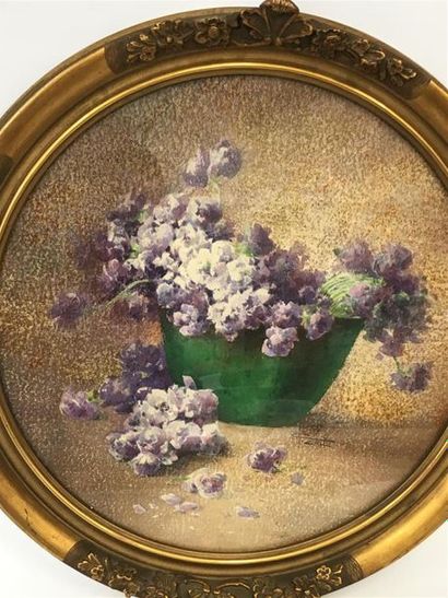 null Charles SEITTE
Bouquet de violettes
Gouache sur papier
Signé en bas à droite
D...