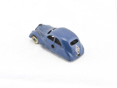 null JOUET RENAULT
Grand Sport
Voiture en tôle bleu roi
L : 9, 6 cm