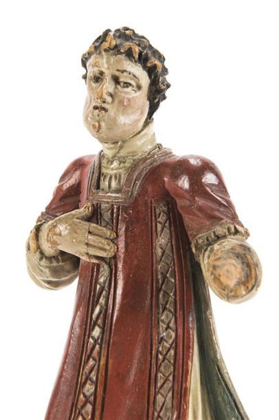 null Sujet en bois sculpté polychrome
Servant 
18ème siècle
H : 24 cm