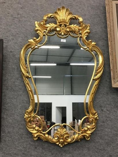 null Miroir doré à pareclose
112 x 65 cm