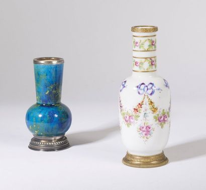 null Sèvres. Fin du XIXème siècle ou début du XXème siècle.

Vase de forme balustre...