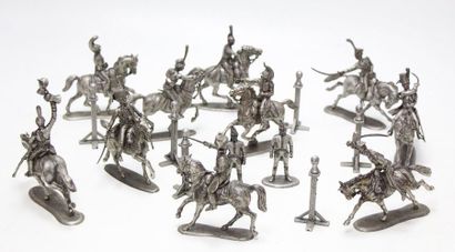 null M.H.S.P. (Manufacture Historique de Soldats de Plomb). Le Carrousel. 10 cavaliers,...