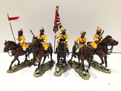 null King & Country - Colonies Britanniques / 2. 

5 cavaliers du Skinner Horse régiment...