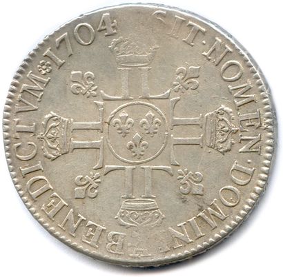 null LOUIS XIV 1643-1715

Shield with 8 Ls (2nd type) with a laurel head 1704 A =...