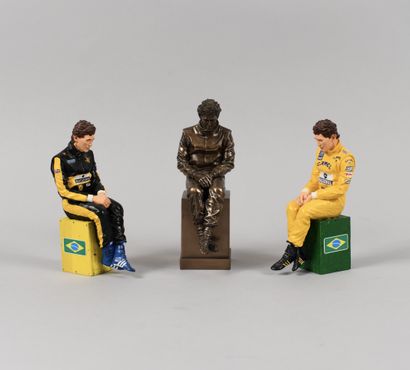 null Set of 3 resin statuettes with the effigy of Ayrton Senna of which one " Homage...