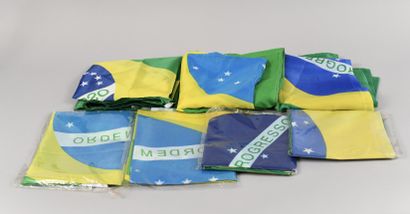 null Ayrton SENNA. Set of flags with the effigy of the Brazilian pilot. Various sizes....
