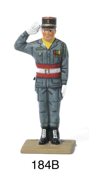 null Jean-Pierre FEIGLY. Officier des Troupes coloniales (1980). Avec tenue satin,...