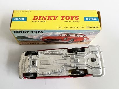 null Dinky Toys. FERRARI 250 GT 2+2 red. Ref. 515. New in box.