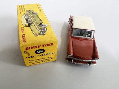 null Dinky Toys. OPEL REKORD 1960 brick, cream roof. Ref. 554. New in box.