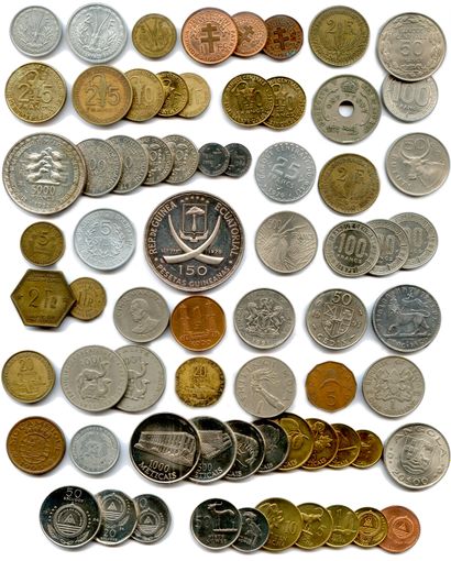 null Lot of 125 coins of African countries in silver, nickel, aluminum and various...