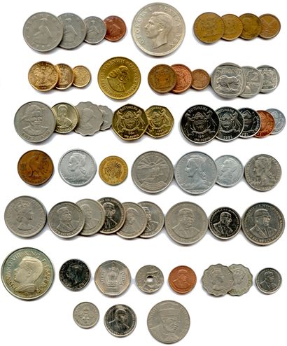 null Lot de 125 pièces de pays d'Afrique en argent, nickel, alu et divers métaux...