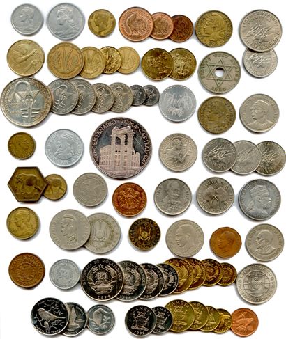 Lot de 125 pièces de pays d'Afrique en argent,...