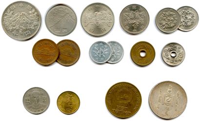 PAYS d'ASIE 

Lot de 16 monnaies en nickel,...