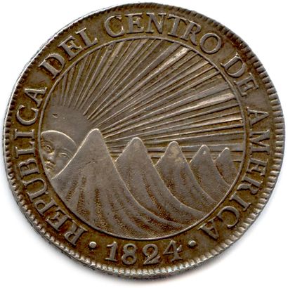 null GUATÉMALA RÉPUBLIQUE 

8 Reales d'argent 1824 Guatemala. (26,95 g) ♦ KM 4 

Très...