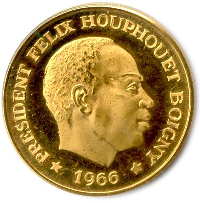 null CÔTE D'IVOIRE 1966-

50 Francs or 1966. Felix Houphouet Boigny. (16,01 g) ♦...