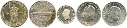 null ALLEMAGNE 

Cinq pièces d'argent : 

République de Weimar 5 Reichs Mark 1930...