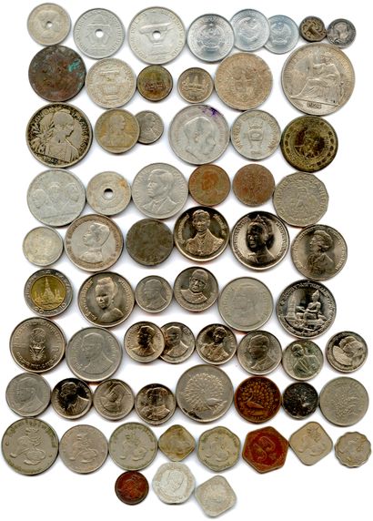 PAYS d'ASIE 

Lot de 64 monnaies en divers...