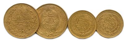 null Lot de quatre monnaies d'or de Tunisie: 500 piastres 1279 (1862) et 1285 (1868)...