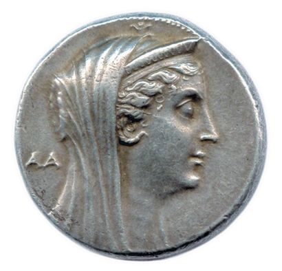 null ROYAUME D'ÉGYPTE - ARSINOÉ II épouse de Ptolémée II Philadelphe ? 270 avant...