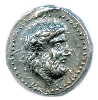 null ROYAUME DE PÉONIE - LYKKEIOS 356-355 Tête laurée de Zeus à droite. Grènetis....