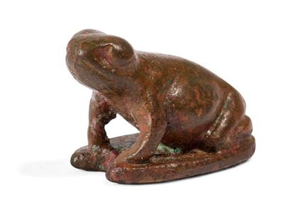 null Grenouille.

Bronze.

Égypte, Basse Époque, 664-30 avant J.-C.

Longueur : 2,3...