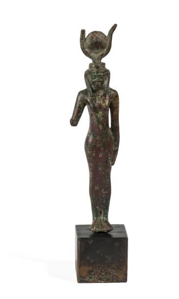 Statuette représentant la déesse Hathor.

Bronze...