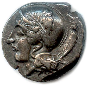 CAMPANIE - HYRIA 400-395

Tête d’Athéna coiffée...