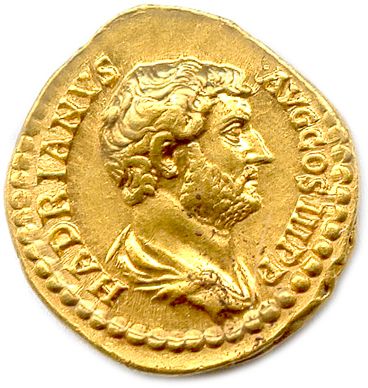 null HADRIEN Publius Aelius Hadrianus 11 août 117 - 10 juillet 138

Son buste drapé....