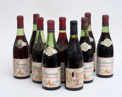 CHÂTEAUNEUF DU PAPE, VIN 9 bouteilles CHÂTEAUNEUF DU PAPE 1959 "La Bernardine" Chapoutier...