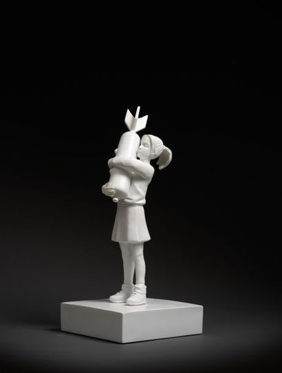 BANKSY BANKSY (d'après) (1974) - Bomb Hugger Toy - Blanc - Hauteur : 32 cm - boîte...