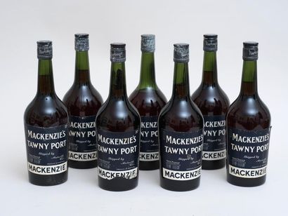 PORTO MACKENZIE 7 bouteilles PORTO MACKENZIE Tawny (niveaux léger bas, étiquettes...