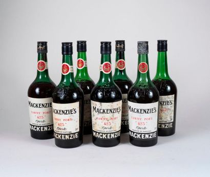 PORTO MACKENZIE 7 bouteilles PORTO MACKENZIE "Oporto" 425 Tawny (niveaux haute épaule...